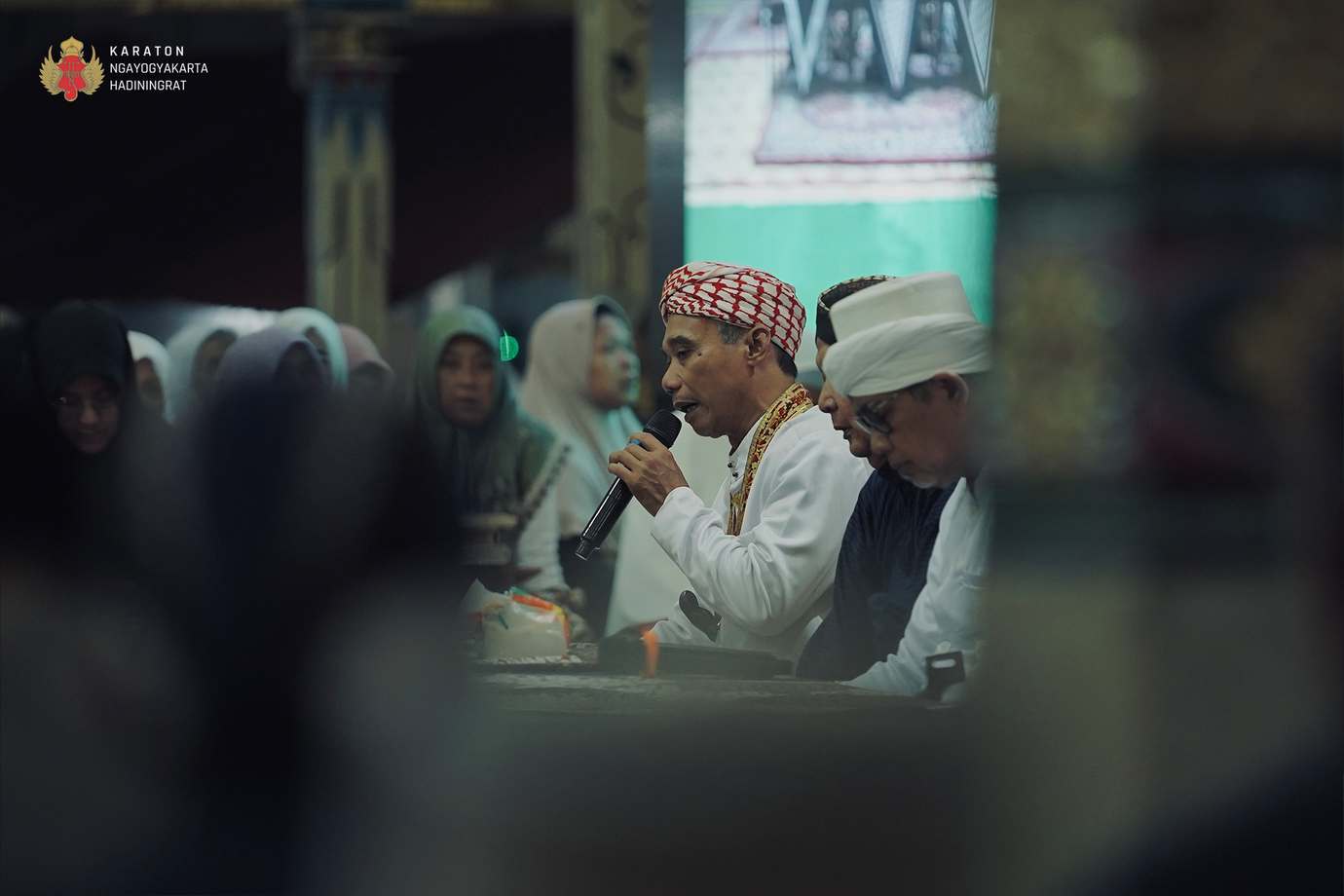 Image slider - Tatanan Agama Sebagai Sumber Kemuliaan Negara: Refleksi 279 Tahun Berdirinya Keraton Yogyakarta