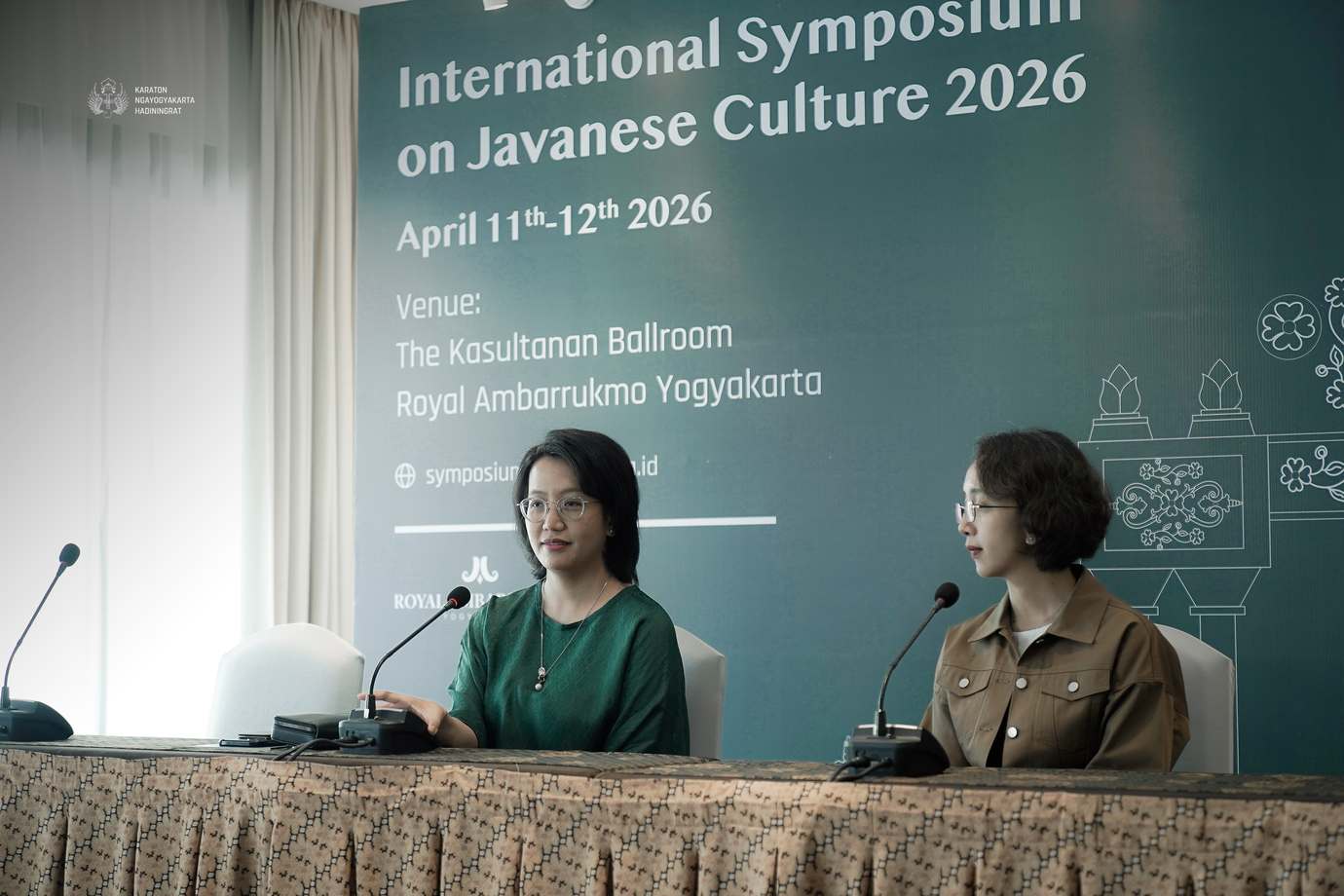 Day 1 Ds C00437 16 Small