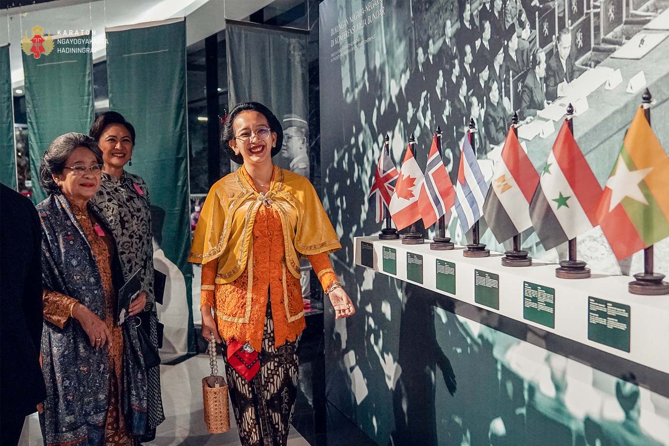 Pameran 4