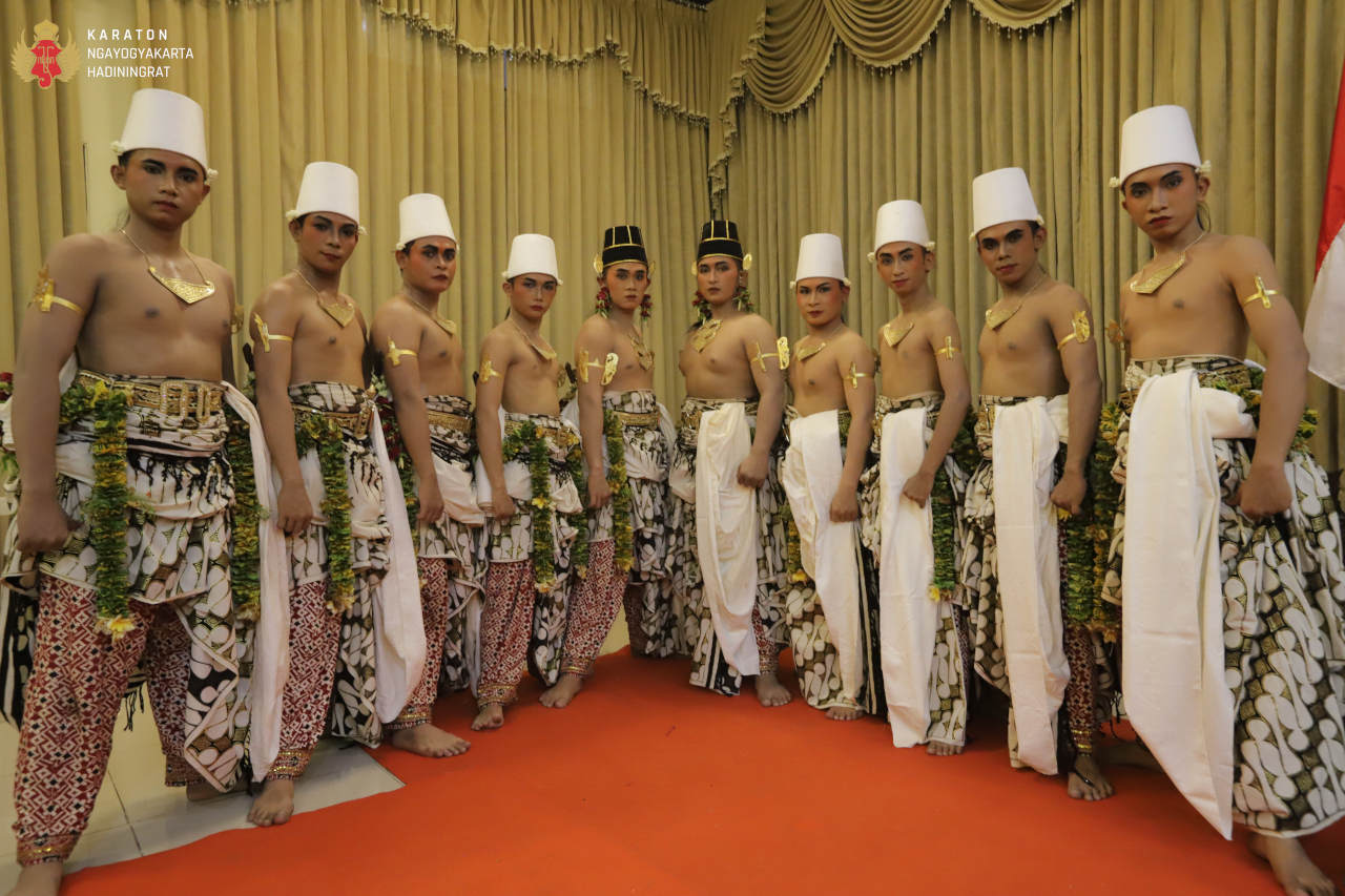 Beksan Ajisaka Hari Tari Sedunia 03