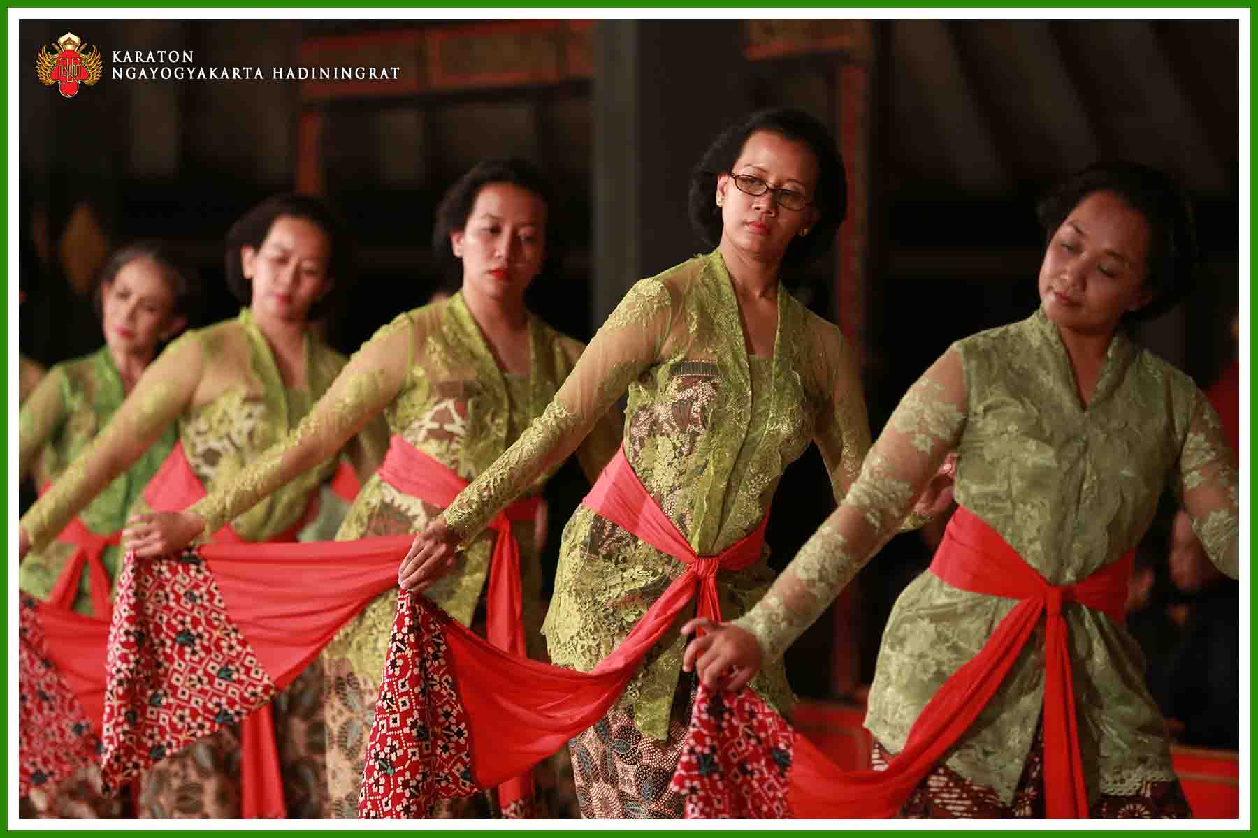 Bedhaya Tirta Hayuningrat 122019 9